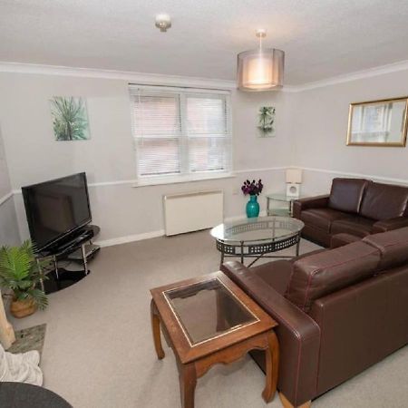 Cormorant - Beautiful 2 Bed Apartment With Sea Views Old Town スカーバラ エクステリア 写真