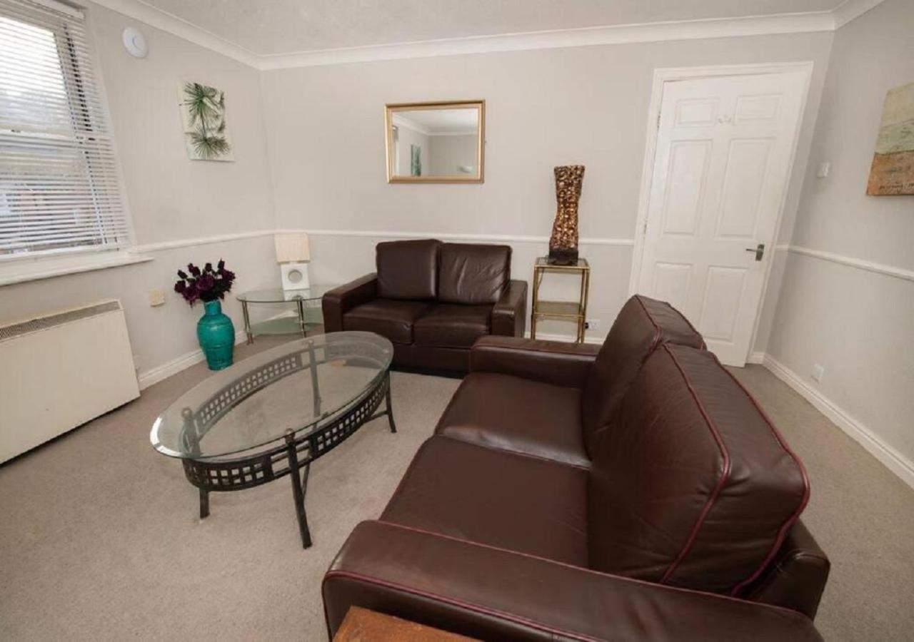 Cormorant - Beautiful 2 Bed Apartment With Sea Views Old Town スカーバラ エクステリア 写真