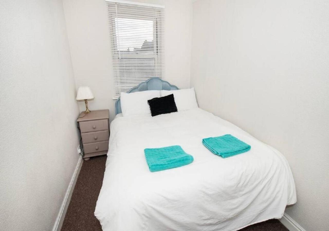 Cormorant - Beautiful 2 Bed Apartment With Sea Views Old Town スカーバラ エクステリア 写真